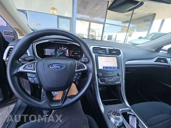 2020 Ford Fusion SE – miniatura 11