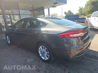 2020 Ford Fusion SE – miniatura 6