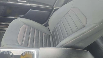 2020 Ford Fusion SE - miniatura 34