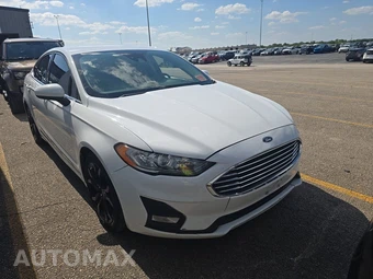 2020 Ford Fusion SE – miniatura 3