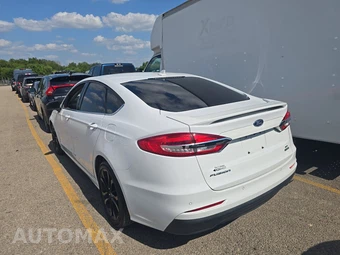 2020 Ford Fusion SE – miniatura 6