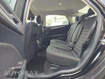 2020 Ford Fusion SE - miniatura 13