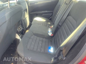 2020 Ford Fusion SE – miniatura 13