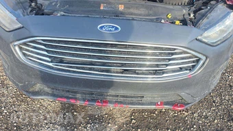 2020 Ford Fusion SE – miniatura 26