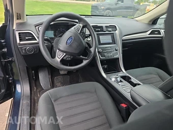 2020 Ford Fusion SE - miniatura 14