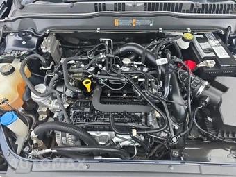 2020 Ford Fusion SE - miniatura 18