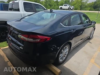 2020 Ford Fusion SE - miniatura 4