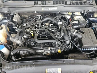 2020 Ford Fusion SE - miniatura 15