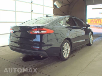 2020 Ford Fusion SE - miniatura 4