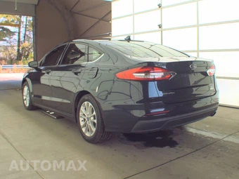 2020 Ford Fusion SE - miniatura 6