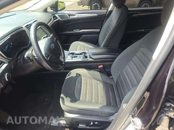 2020 Ford Fusion SE - miniatura 6