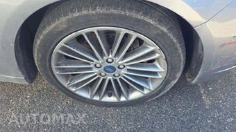 2020 Ford Fusion SE - miniatura 40