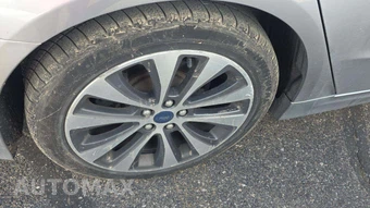 2020 Ford Fusion SE - miniatura 45