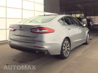 2020 Ford Fusion SE - miniatura 5