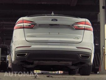 2020 Ford Fusion SE - miniatura 7