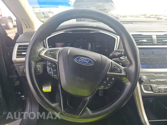 2020 Ford Fusion SE - miniatura 10