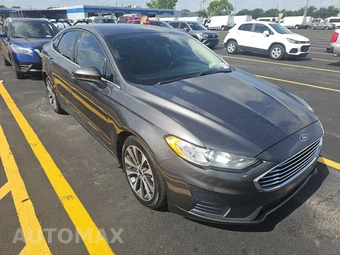2020 Ford Fusion SE - miniatura 3