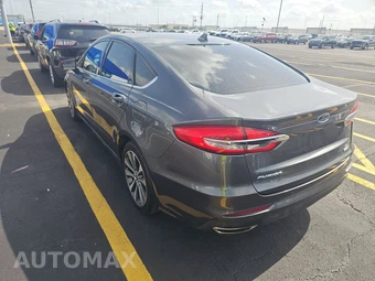 2020 Ford Fusion SE - miniatura 6