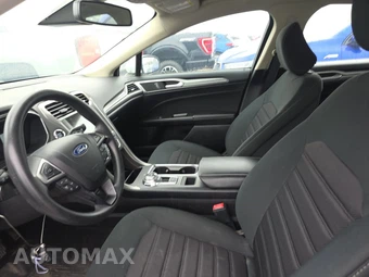 2020 Ford Fusion SE - miniatura 7