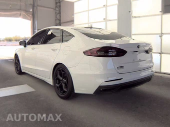 2020 Ford Fusion SE – miniatura 8