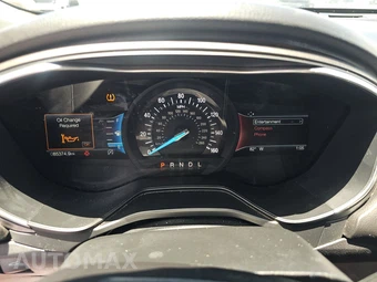 2020 Ford Fusion SEL – miniatura 12