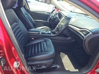 2020 Ford Fusion SEL – miniatura 8