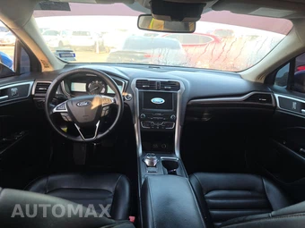 2020 Ford Fusion SEL – miniatura 11