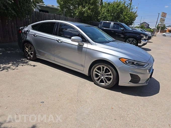 2020 Ford Fusion SEL – miniatura 4
