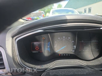 2020 Ford Fusion SEL - miniatura 12