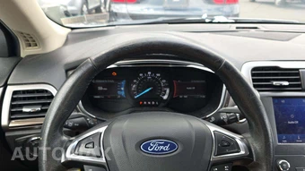 2020 Ford Fusion SEL - miniatura 22
