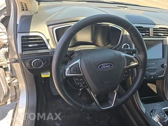 2020 Ford Fusion SEL - miniatura 10