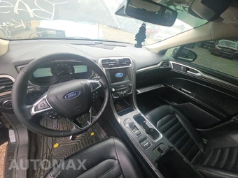 2020 Ford Fusion SEL - miniatura 11