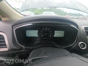 2020 Ford Fusion SEL - miniatura 12