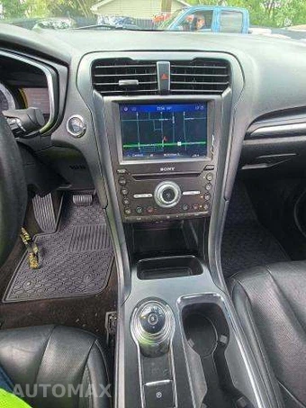 2020 Ford Fusion Titanium – miniatura 10