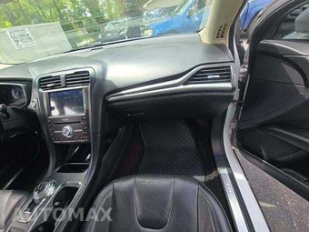2020 Ford Fusion Titanium – miniatura 19