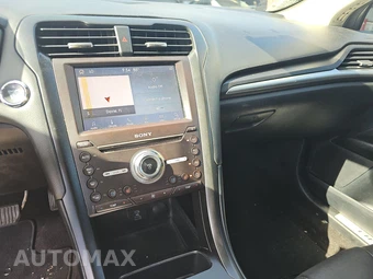 2020 Ford Fusion Titanium – miniatura 11