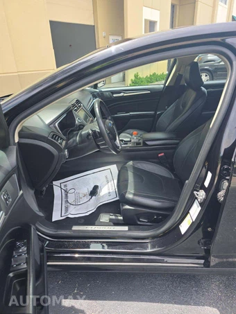 2020 Ford Fusion Titanium - miniatura 3