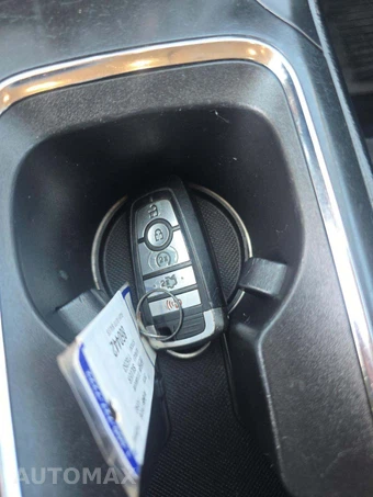 2020 Ford Fusion Titanium – miniatura 8