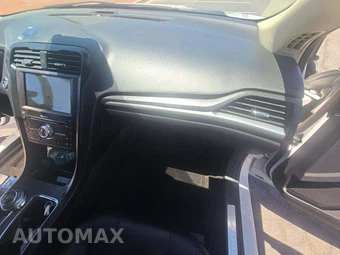 2020 Ford Fusion Titanium – miniatura 16