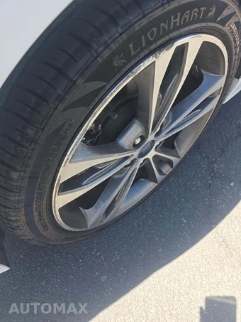 2020 Ford Fusion Titanium – miniatura 24
