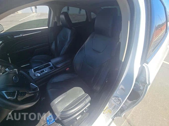 2020 Ford Fusion Titanium – miniatura 3