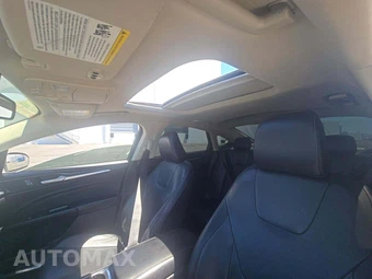 2020 Ford Fusion Titanium – miniatura 8