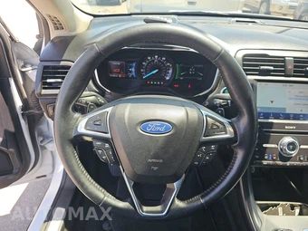 2020 Ford Fusion Titanium – miniatura 10