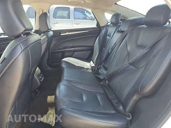 2020 Ford Fusion Titanium – miniatura 13
