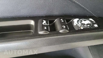 2020 Ford Fusion Titanium – miniatura 31