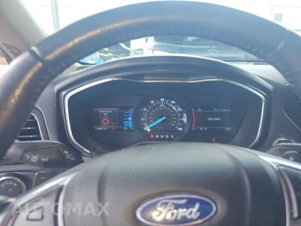 2020 Ford Fusion Titanium – miniatura 12