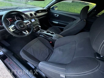2020 Ford Mustang EcoBoost Coupe – miniatura 15