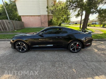 2020 Ford Mustang EcoBoost Coupe – miniatura 2
