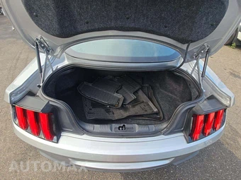 2020 Ford Mustang EcoBoost Coupe - miniatura 14