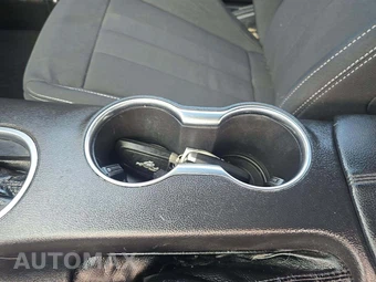 2020 Ford Mustang EcoBoost Coupe - miniatura 8